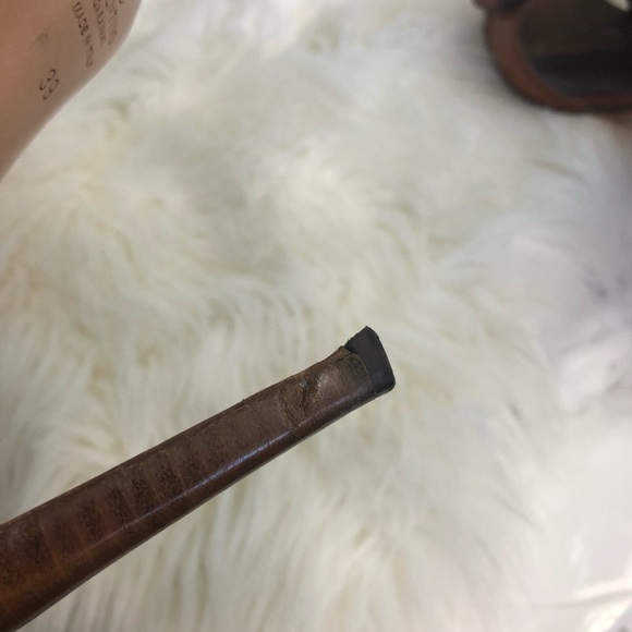 Valentino Leather Bow Heeled Sandals - Picture 6 of 7